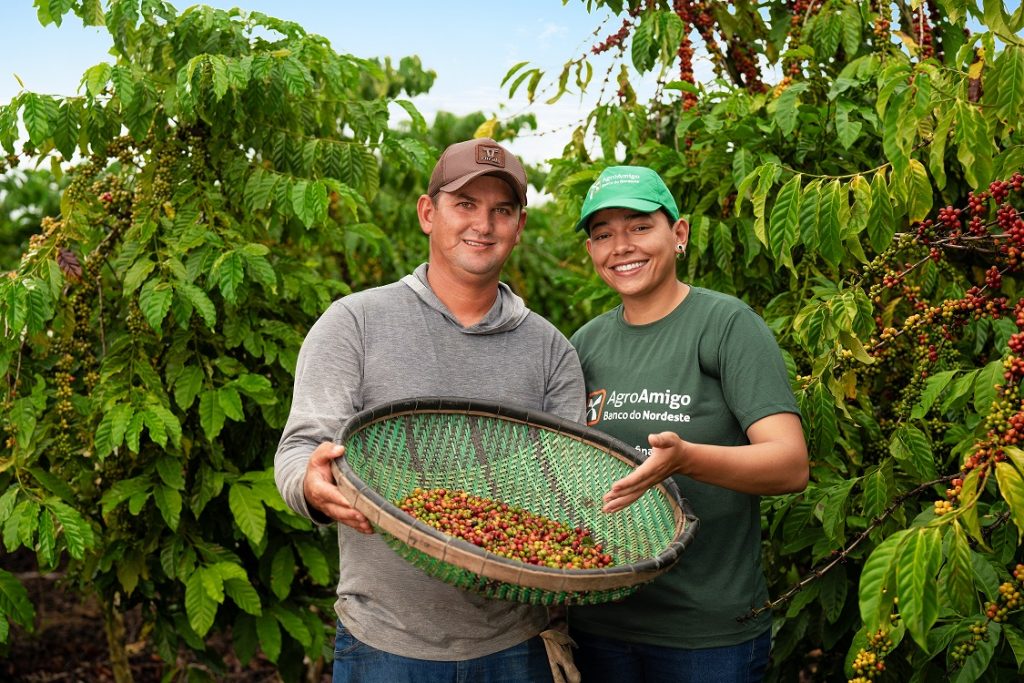 Banco do Nordeste amplia crédito para agroecologia e aplica R$ 1,6 bi na agricultura familiar