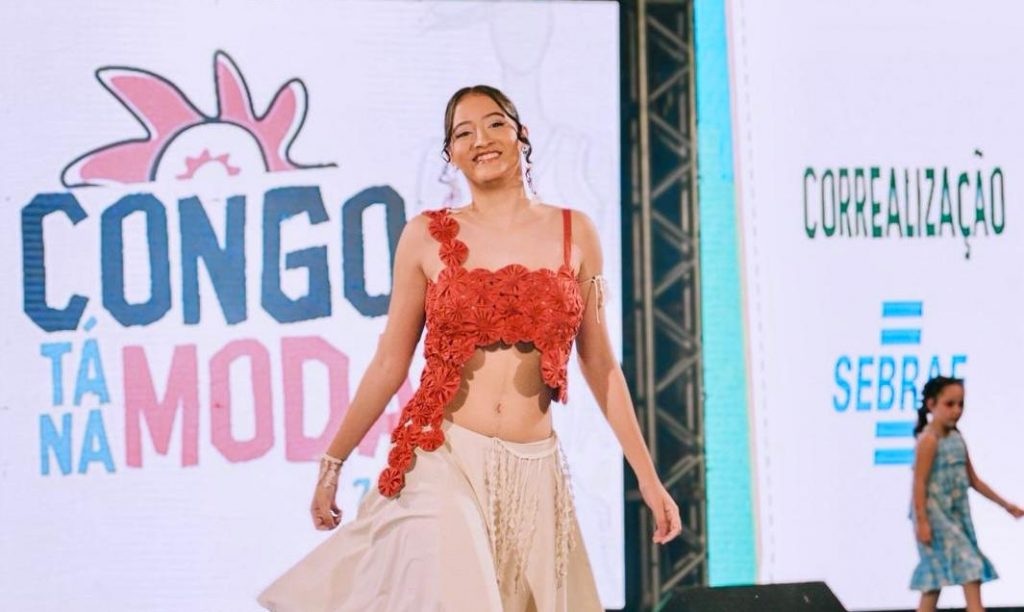 Sebrae apoia coleção autoral “Sol Rupestre” lançada no Congo Tá Na Moda 2026