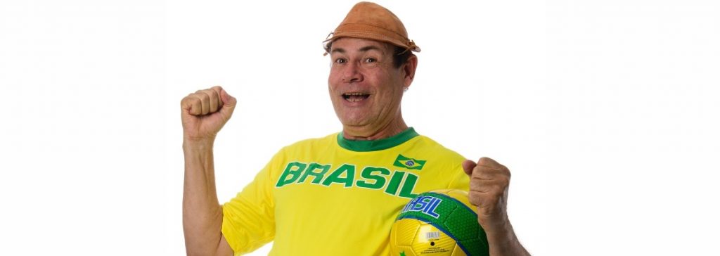 Zé Lezin chega ao Teatro Severino Cabral com novo espetáculo dias 15 e 16 de maio