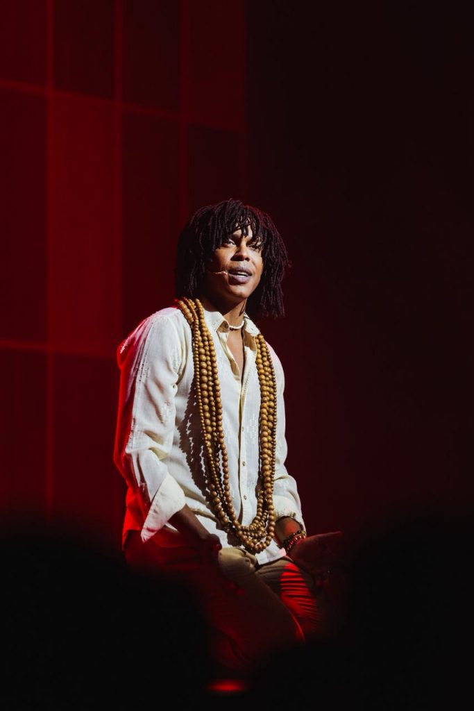 “Djavan – O Musical: Vidas pra Contar” chega a João Pessoa nesta quinta-feira, 21 de maio