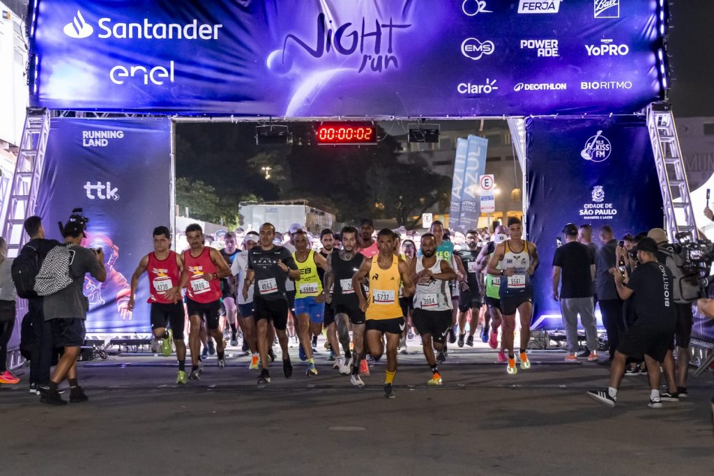 Orla de Intermares é cenário da corrida de rua Santander Night Run neste sábado
