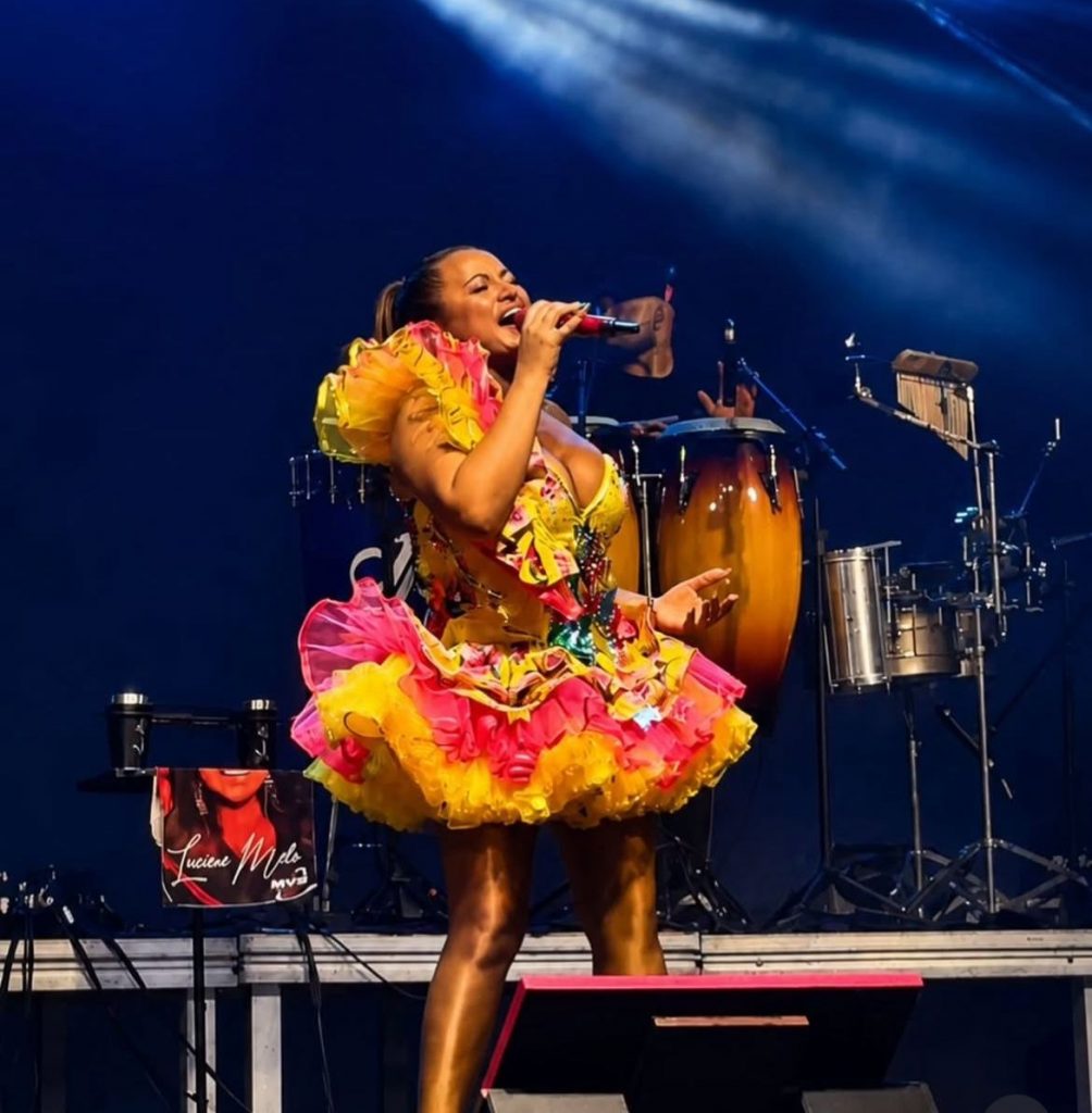 Luciene Melo e grandes atrações encerram programação junina do Parque das Três Ruas