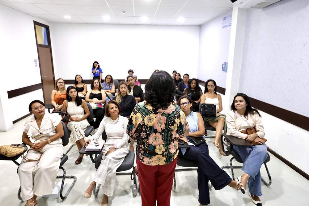 Prefeitura abre inscrições nesta terça-feira para 70 vagas do Programa Elas Lideram