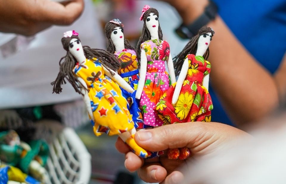 Bonequeiras de Esperança participam do 42° Salão do Artesanato Paraibano