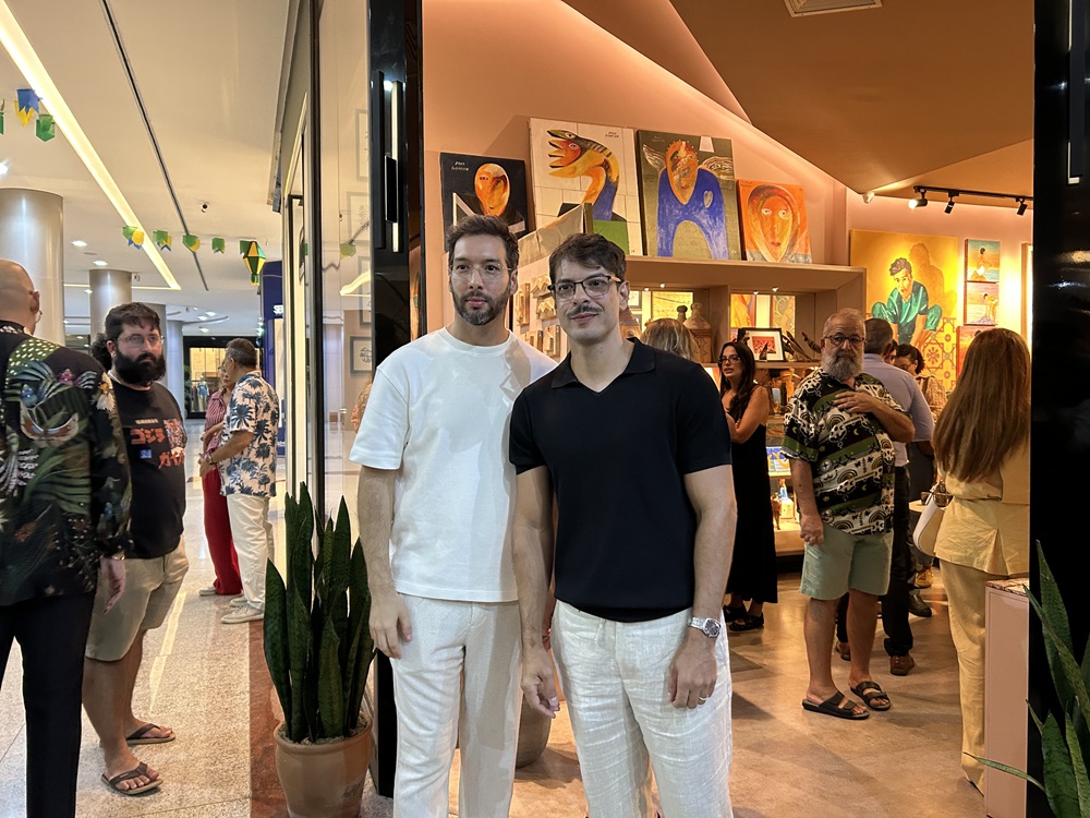 Mostra dos pernambucanos Ricardo Francisco e Marcos Torres segue em cartaz até julho no Espaço Arte Brasil