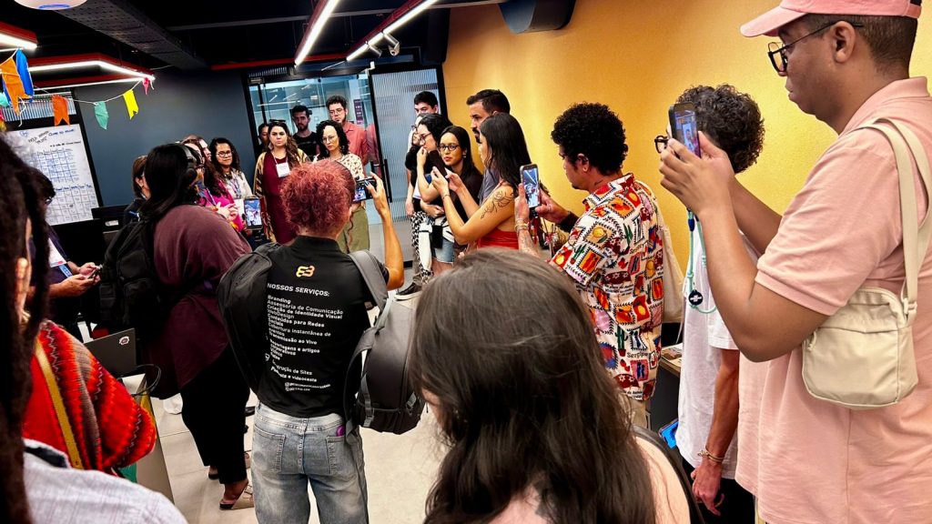 Rota Caminhos da Inovação: influenciadores conhecem história da cidade pelas instituições