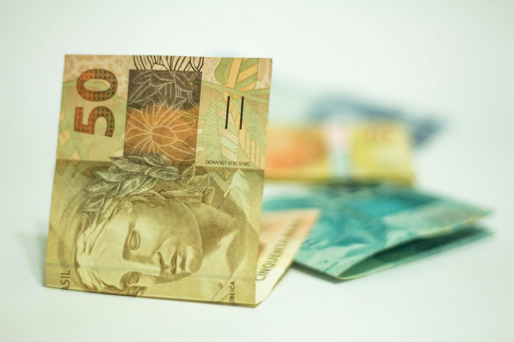 Comportamento da taxa Selic no segundo semestre deve influenciar decisões dos investidores