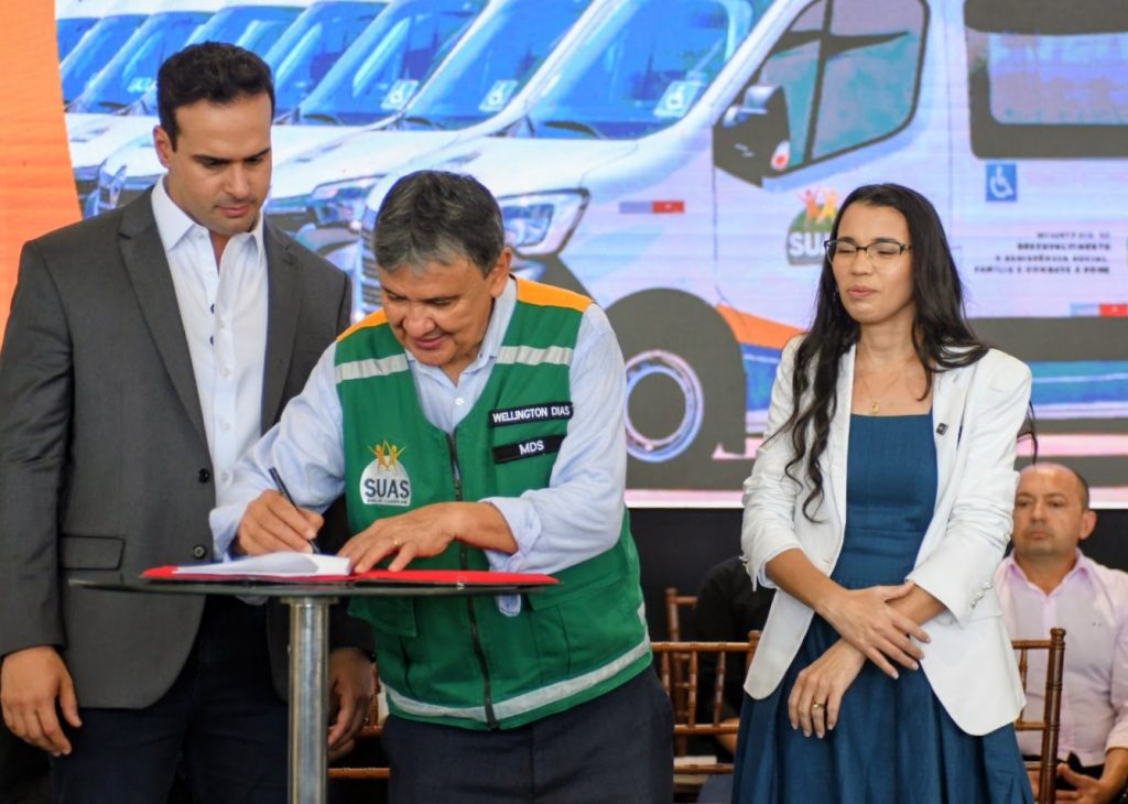 Paraíba formaliza R$ 27 mi em investimentos para segurança alimentar, acesso à água e inclusão produtiva