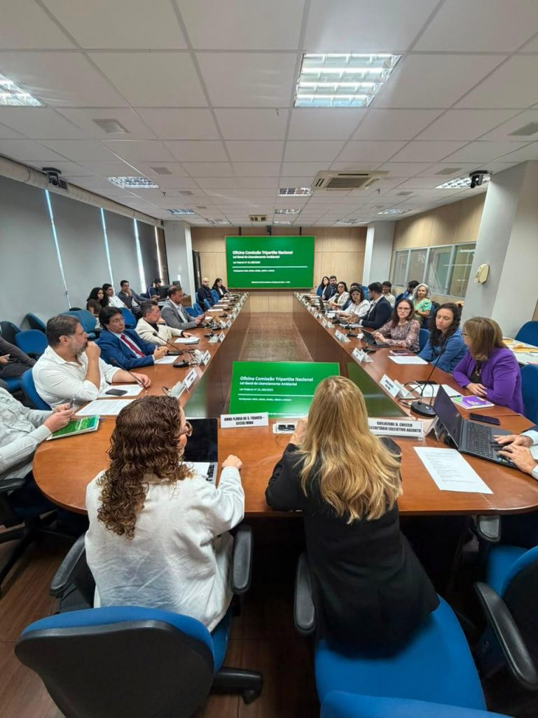 Prefeitura participa de oficina nacional sobre implementação da Lei Geral do Licenciamento Ambiental