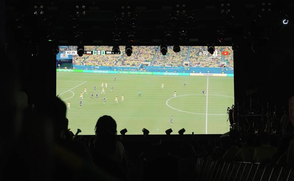 Prefeitura instala telão no Busto de Tamandaré para transmitir jogos do Brasil