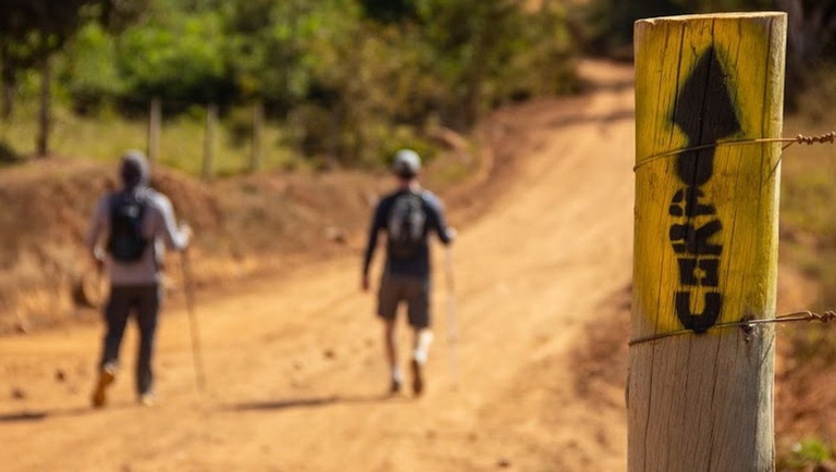 Brasil já conta com 205 trilhas de longo curso que impulsionam turismo e economia local