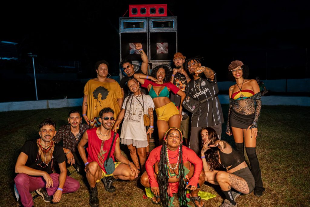 Carcará Sound System celebra sete anos com circuito de bailes gratuitos
