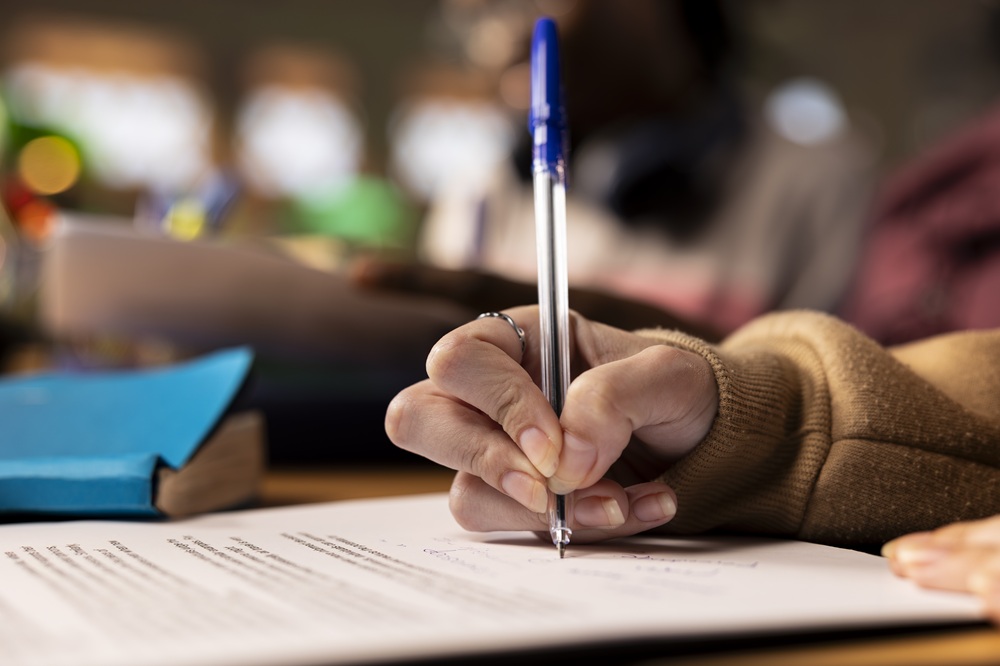 Enamed: reta final terá revisão gratuita, lives e IA para conferir resultados