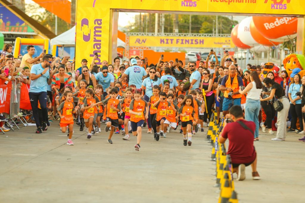 Pra vencer juntos: Redepharma Run Kids transforma esporte em diversão para toda a família