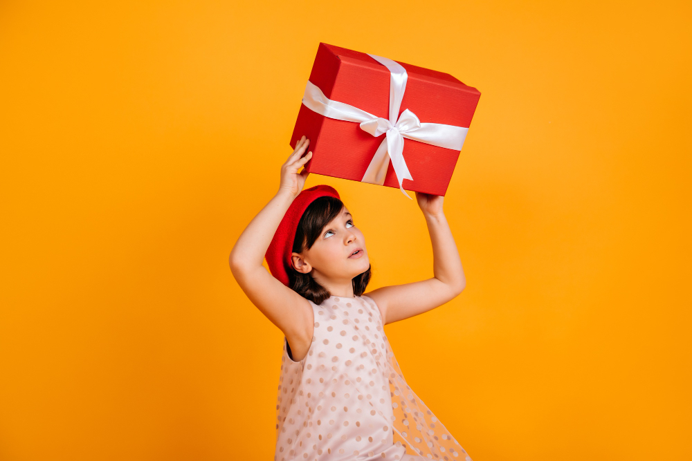Dia das Crianças deve movimentar o comércio paraibano, com 62% dos consumidores planejando presentear