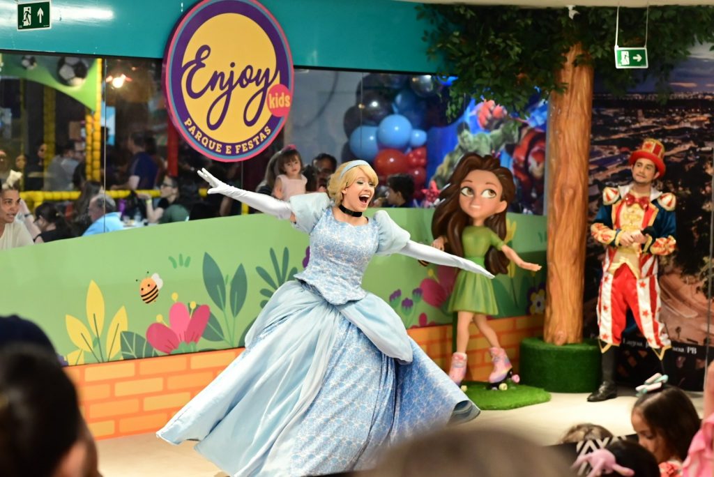 Semana das Crianças coloca a família no centro da programação do Parahyba Mall