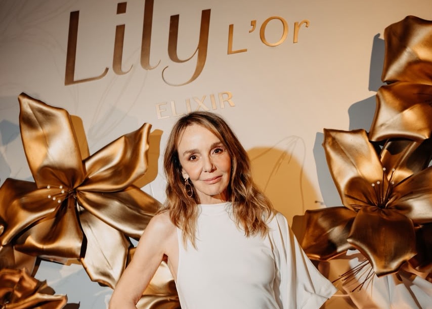 O Boticário anuncia Philippine Leroy-Beaulieu como estrela da campanha de Lily L’Or, novo Elixir da marca