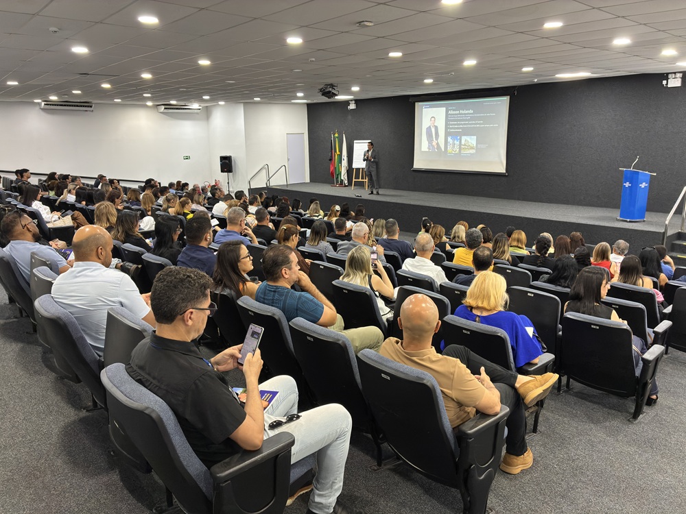 Curso em João Pessoa orienta profissionais sobre uso estratégico da inteligência artificial