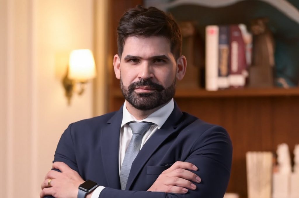 Tabelião analisa poderes implícitos dos cartórios e limites da usucapião extrajudicial